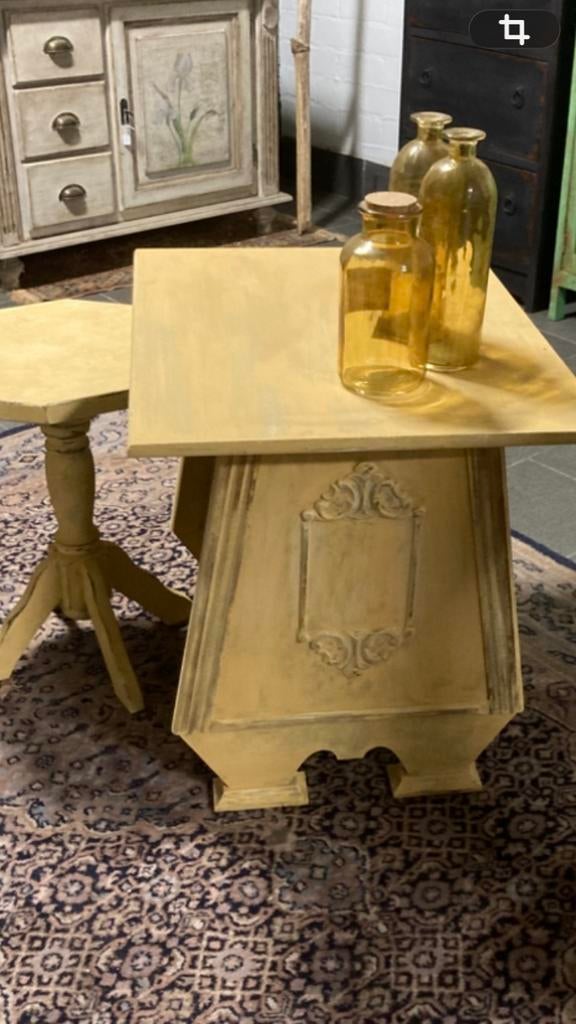 Leuk vintage tafeltje met eventueel plantetafeltje, Ophalen of Verzenden, Zo goed als nieuw, Rechthoekig, Minder dan 55 cm