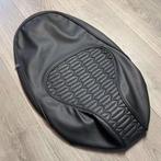 UITVERKOOP! Zadelhoes Vespa Sprint Primavera custom, Info@jynkx.com, Jynkx, Nieuw, Ophalen of Verzenden