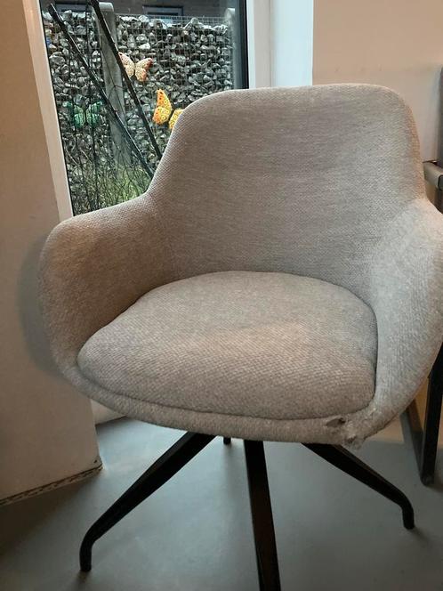 Te koop: NIEUW IN DOOS: 360 graden draai (kuip) stoelen, Huis en Inrichting, Stoelen, Nieuw, Drie, Metaal, Stof, Grijs, Ophalen