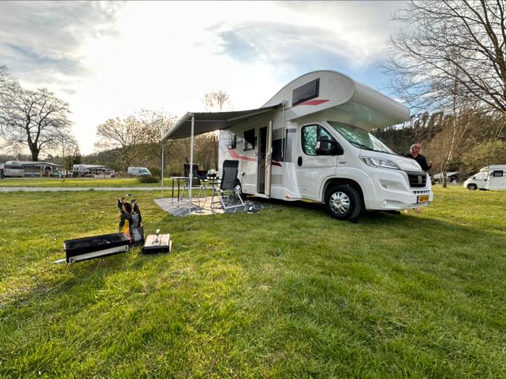 Camper huren, LAST MINUTE DEAL! AIRCO VOLLEDIGE INVENTARIS, Caravans en Kamperen, Verhuur