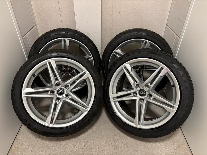 Originele Audi Winterset A4 A5 A6 A7 Q5 18” 1 seizoen oud, Auto-onderdelen, Banden en Velgen, Banden en Velgen, Winterbanden, 18 inch