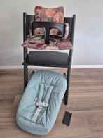 Complete Stokke Tripp Trapp set, Kinderen en Baby's, Kinderstoelen, Ophalen, Zo goed als nieuw, Meegroeistoel, Stoelverkleiner