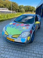 Nissan Primera 1.8 Estate 2004 Grijs nw apk carbage run, Auto's, Voorwielaandrijving, 65 €/maand, Stof, 4 cilinders