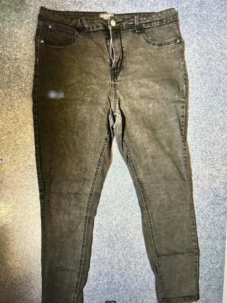 Primark antraciet/grijs stretch broek skinny mt 46 z.g.a.n., Kleding | Dames, Spijkerbroeken en Jeans, Gedragen, Overige jeansmaten
