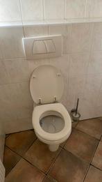Toilet, urinoir, fonteintje. Complete set., Toilet, Gebruikt, Ophalen