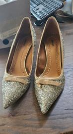 prachtige extravagante gouden pumps., Kleding | Dames, Schoenen, Bronx, Pumps, Overige kleuren, Ophalen of Verzenden