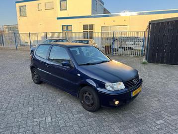 Volkswagen Polo 1.4 Trendline beschikbaar voor biedingen