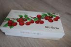 VICTORIA  CHOCOLADE CHERRIES - VERPAKKING, Ophalen of Verzenden, Zo goed als nieuw