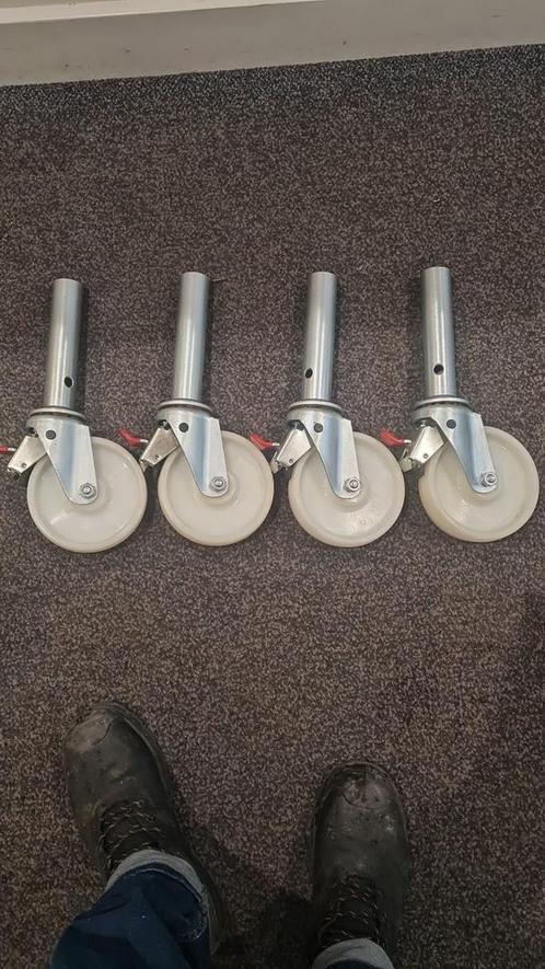 Layher Zifa nieuwe kamersteiger wielen, Doe-het-zelf en Verbouw, Steigers, Nieuw, Rolsteiger of Kamersteiger, Minder dan 2 meter