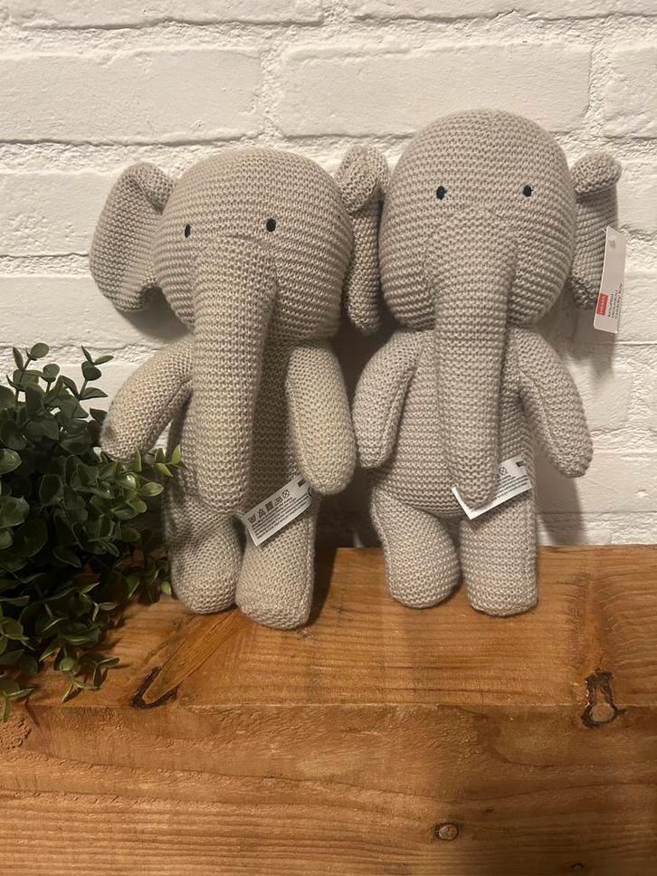 Hema ; grijze gebreiden olifant  knuffel ( nieuw ) 29 CM, Kinderen en Baby's, Speelgoed | Knuffels en Pluche, Nieuw, Olifant, Ophalen of Verzenden