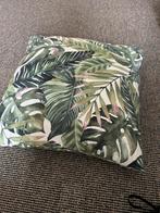 Kussen met palmboombladeren als print, Ophalen of Verzenden, Zo goed als nieuw, Groen, Vierkant