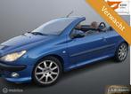 Peugeot 206 CC 2.0-16V Cabrio APK Leder mooie auto!, 136 pk, Gebruikt, 4 cilinders, Cabriolet