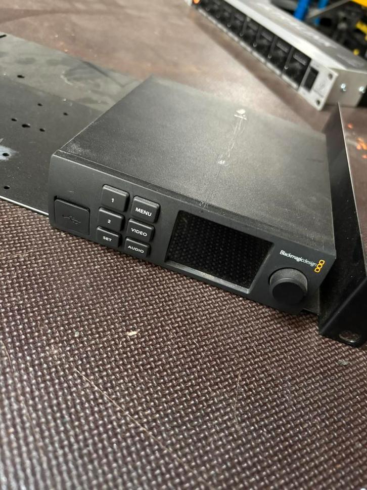 Black Magic Web presenter HD + 19 inch rack adapter, Audio, Tv en Foto, Professionele Audio-, Tv- en Video-apparatuur, Gebruikt