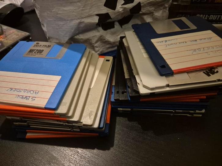 3.5" floppies, micro floppy disk, 29 stuks, Computers en Software, Vintage Computers, Ophalen of Verzenden
