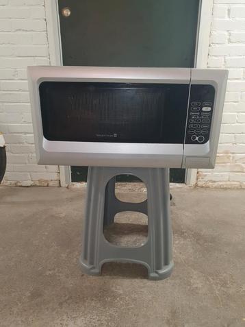 TARRINGTON HOUSE COMBIMAGNETRON 
 beschikbaar voor biedingen