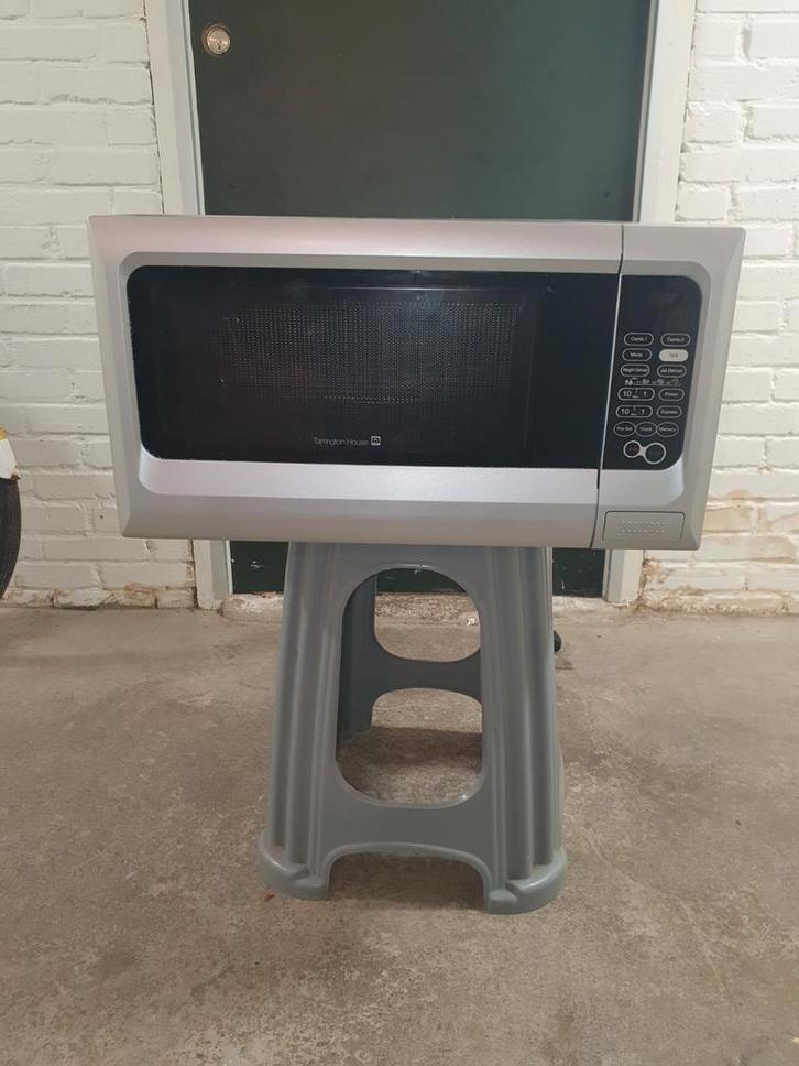 TARRINGTON HOUSE COMBIMAGNETRON, Witgoed en Apparatuur, Magnetrons, Gebruikt, Vrijstaand, Combimagnetron, 45 tot 60 cm, Grill