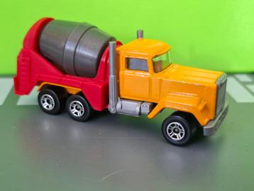 Majorette 297 - Mack Beton Truck [geel] 1/100 beschikbaar voor biedingen