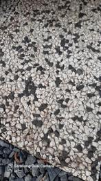 Gezocht zwart/wit grindtegels, Tuin en Terras, Ophalen of Verzenden, Zo goed als nieuw