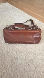 Puntgave Mutsaers dokterstas, cognackleur, leer, Sieraden, Tassen en Uiterlijk, Tassen | Damestassen, Ophalen of Verzenden, Bruin