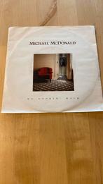 Vinyl single Michael McDonald - No lookin’ back, Ophalen of Verzenden, Zo goed als nieuw, Pop