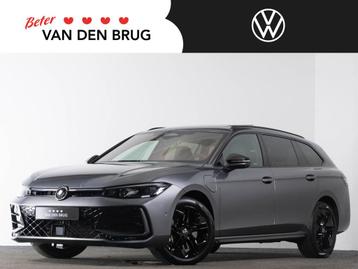 Volkswagen Passat Variant R-Line 1.5 eHybrid 272 pk Automaat beschikbaar voor biedingen