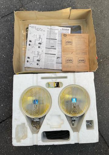 1 set gele mistlampen van Hella type 140 beschikbaar voor biedingen