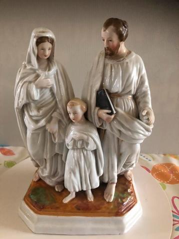 Porseleinen beeld - Heilige Familie beschikbaar voor biedingen