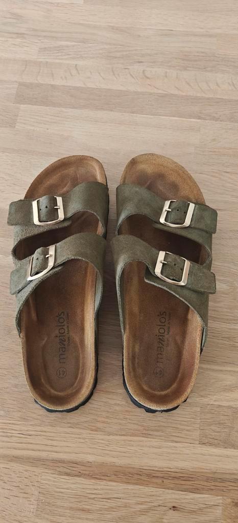 Olijfgroene suède met goudkleurige gespen sandalen  41, Kleding | Dames, Schoenen, Zo goed als nieuw, Sandalen of Muiltjes, Ophalen of Verzenden