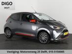 Toyota Aygo 1.0 VVT-i X-PLAY AUTOMAAT GARANTIE TOT 10-2031 B, Auto's, Stof, Gebruikt, Euro 6, LED verlichting