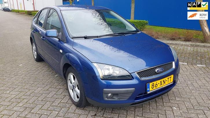 Ford Focus 2.0-16V Futura -Airco, Cruise, Trekhaak, Apk, Nap, Auto's, Ford, Bedrijf, Te koop, Focus, ABS, Airbags, Airconditioning