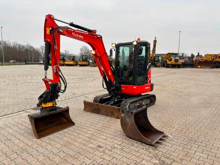 Kubota KX 037-4 (bj 2020), Zakelijke goederen, Machines en Bouw | Kranen en Graafmachines, Graafmachine