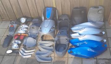 Te Koop Piaggio Fly Onderdelen Alles Gaat In Een Koop Weg  beschikbaar voor biedingen