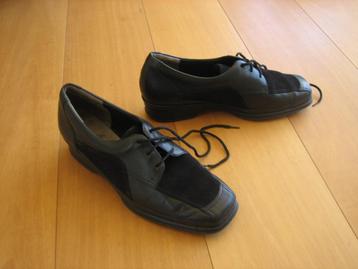 Comfortabele zwart leren veterschoenen VERHULST 40 Snazzeys beschikbaar voor biedingen