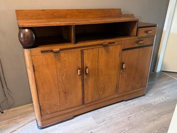 Art deco buffetkast uit Nederlands-Indië (jaren ’30–’50) beschikbaar voor biedingen