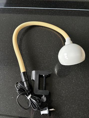 Leuk volledig verstelbaar wit  buro lampje beschikbaar voor biedingen