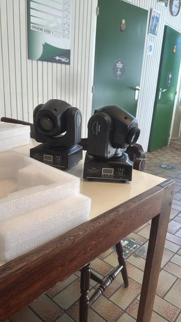 3 Moving Heads 30W (2 Nieuw, 1 Gebruikt) beschikbaar voor biedingen