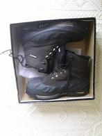 Zgan. zwart/bruine sneeuw-wandelschoenen in maat 43, Sport en Fitness, Bergsport en Wandelen, Ophalen of Verzenden, Zo goed als nieuw