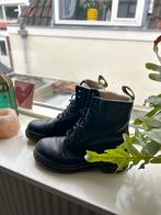 Dr. Martens Serena - Maat 38, Kleding | Dames, Schoenen, Ophalen of Verzenden, Gedragen, Zwart, Lage of Enkellaarzen
