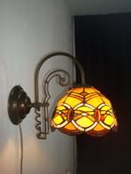 Vintage Art Nouveau Tiffany Wandlamp diam. kap 20 cm, Antiek en Kunst, Ophalen
