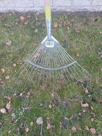 Intratuin Gazonhark Rond Model GRATIS OPHALEN, Tuin en Terras, Hand-tuingereedschap, Ophalen, Gebruikt, Hark, Intratuin