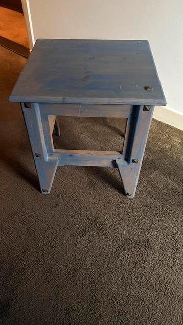 Blauw Nachtkastje / Bijzettafel beschikbaar voor biedingen