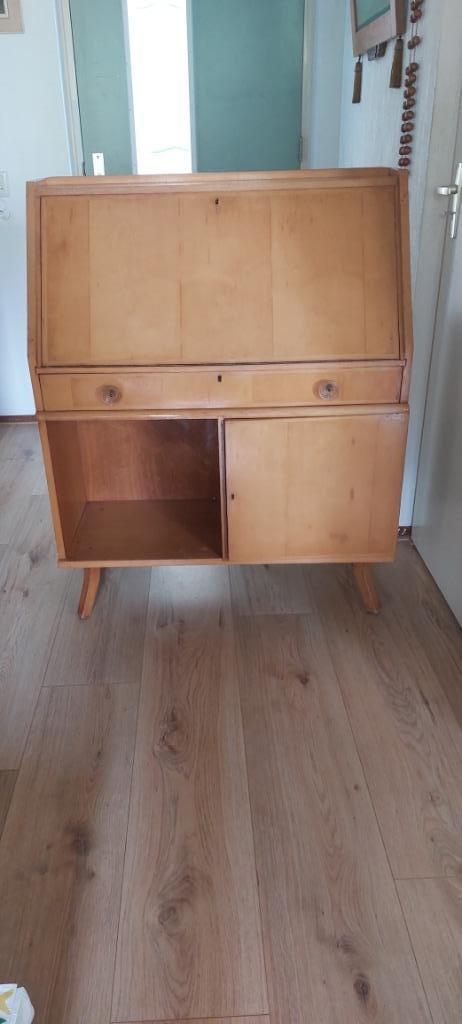 Te koop Vintage bureau, Antiek en Kunst, Antiek | Meubels | Kasten, Ophalen