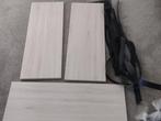 4 Mooie, white wash wandplanken met zwart leren plankdragers, Huis en Inrichting, Woonaccessoires | Wandplanken en Boekenplanken