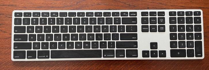 Matias Draadloos toetsenbord met achtergrondverlichting, Computers en Software, Toetsenborden, Nieuw, Qwerty, Draadloos, Ergonomisch