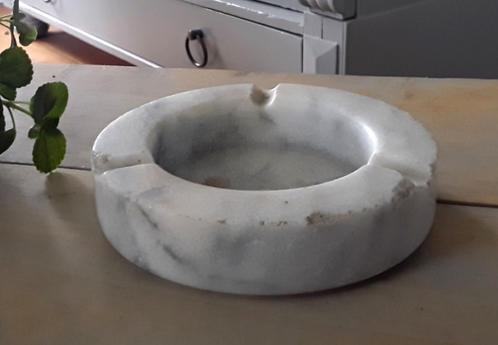 Vintage marmeren asbak - asbakje van marmer, Huis en Inrichting, Woonaccessoires | Overige, Gebruikt, Ophalen of Verzenden