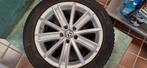 VW Velgen + Banden 235-50-18, Auto-onderdelen, Banden en Velgen, Ophalen, 18 inch, Gebruikt, Banden en Velgen