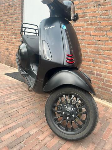 Vespa primavera 2017 BROM (opknapper) beschikbaar voor biedingen