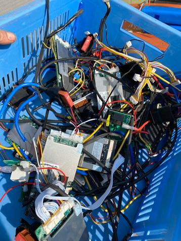 Partij BMS Batterij Management Systemen beschikbaar voor biedingen