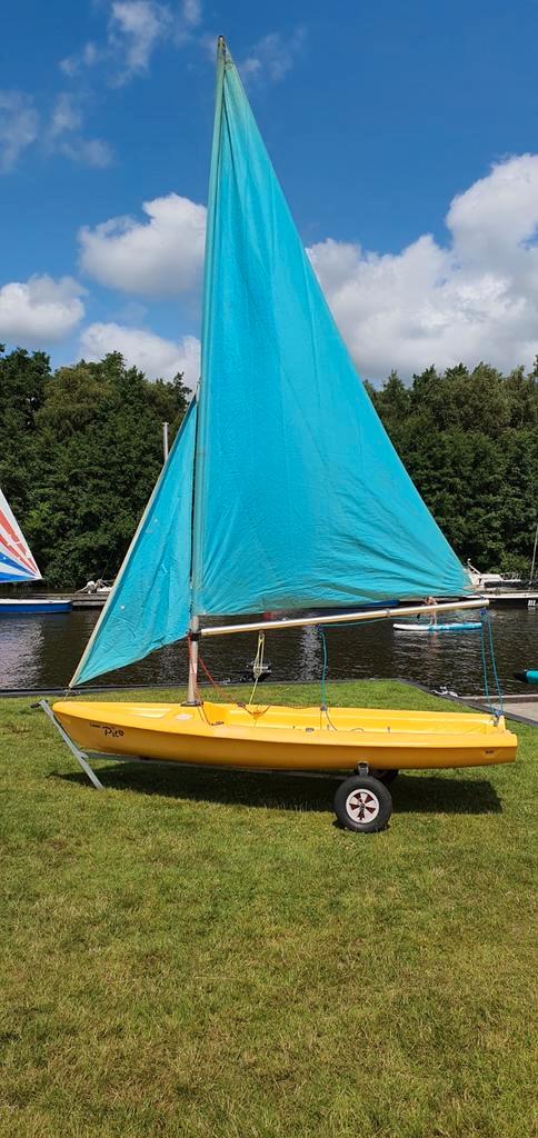 Laser pico, Watersport en Boten, Open zeilboten, Gebruikt, Laser, 3 tot 6 meter, Polyester, Geen motor, Overige brandstoffen, Ophalen