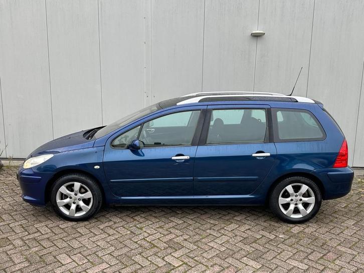 Peugeot 307 SW 2.0-16V Pack 7 persoons AUTOMAAT!, Auto's, Peugeot, Bedrijf, Te koop, Airbags, Airconditioning, Centrale vergrendeling